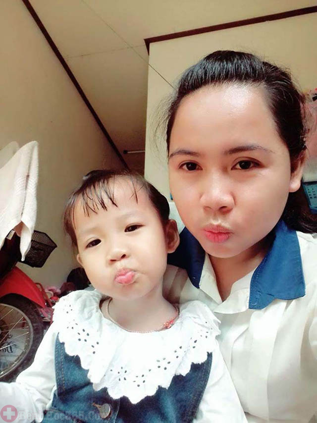 Chị Hạnh và con gái đều cũng chữa viêm họng, viêm amidan tại Trung tâm Đông y Việt Nam